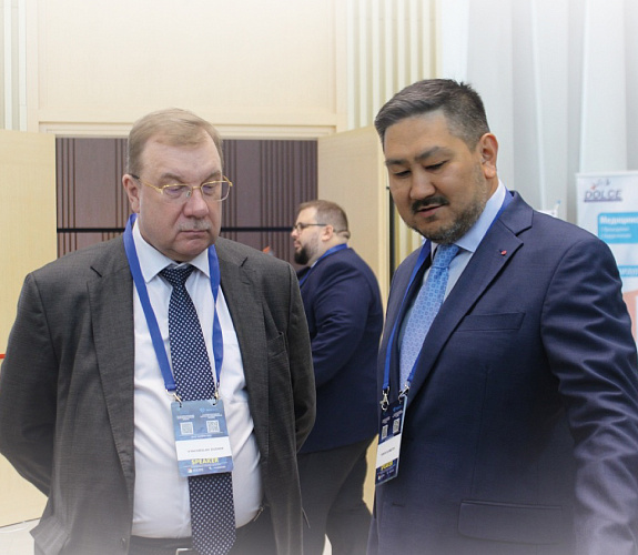 Председатель Правления АО «Ordamed» Еркин Длимбетов поделился опытом локализации медоборудования на стратегической сессии III Международного форума по медицинской технике “MedTech” 