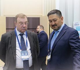 Председатель Правления АО «Ordamed» Еркин Длимбетов поделился опытом локализации медоборудования на стратегической сессии III Международного форума по медицинской технике “MedTech” 